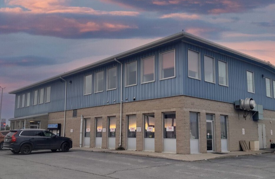 1523 Centennial Dr, Kingston, ON for sale Building Photo- Image 1 of 1
