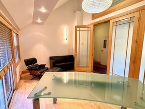 181 Post Rd W, Westport, CT à louer Photo intérieure- Image 2 de 4