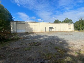Plus de détails pour 3131 Hawkins Ave, Sanford, NC - Industriel à louer
