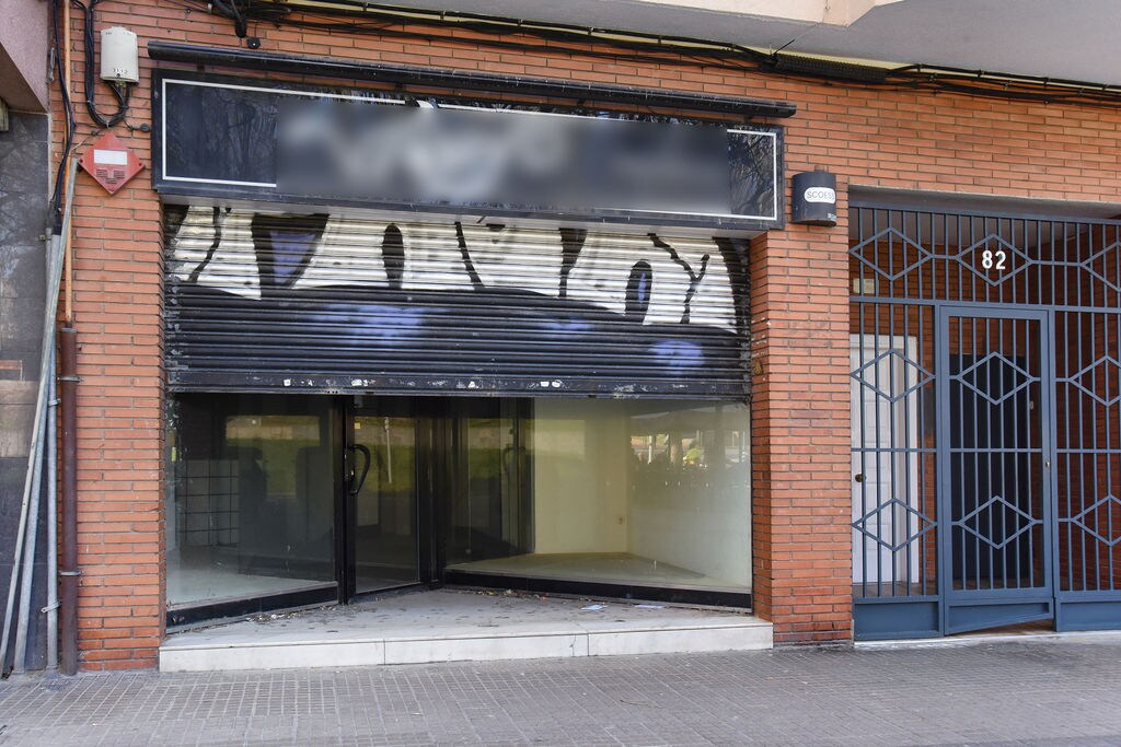 Multifamily in Santa Coloma de Gramenet, Barcelona for sale Building Photo- Image 1 of 3