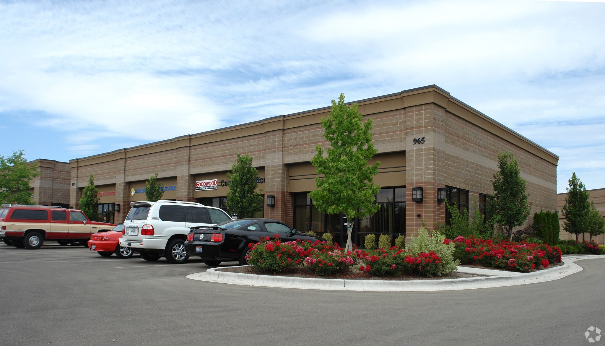 965-977 S Industry Way, Meridian, ID for lease Primary Photo- Image 1 of 3
