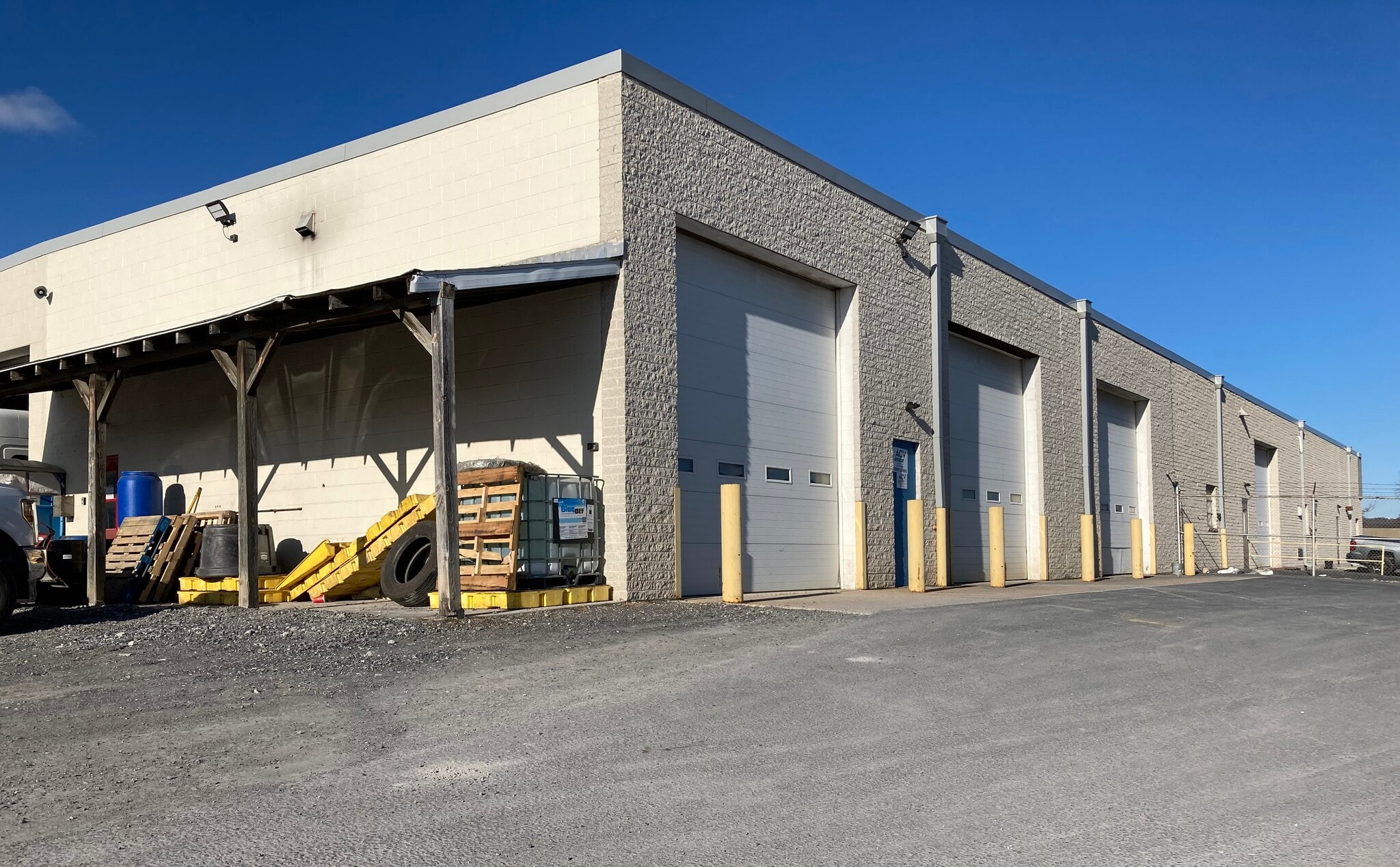 621 Lowther Rd, Lewisberry, PA for lease Building Photo- Image 1 of 4