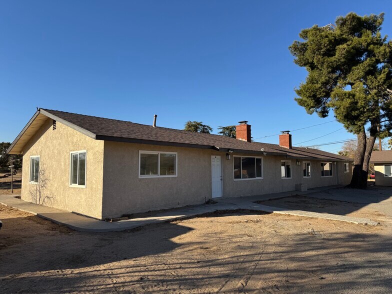 16012-16020 Juniper St, Hesperia, CA à louer - Photo du bâtiment - Image 2 de 8