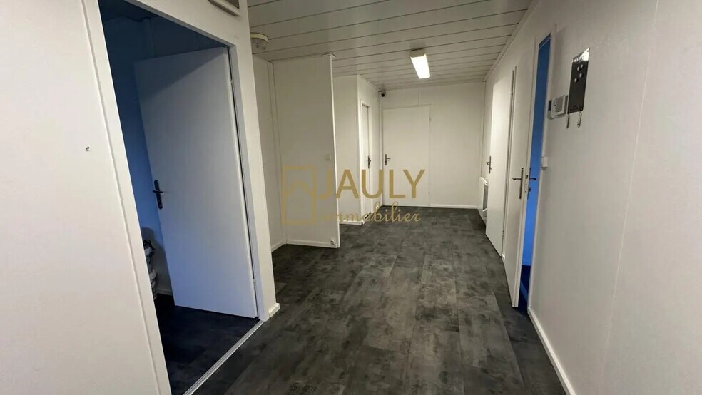 Flex in Mareuil-lès-Meaux for lease - Building Photo - Image 3 of 15