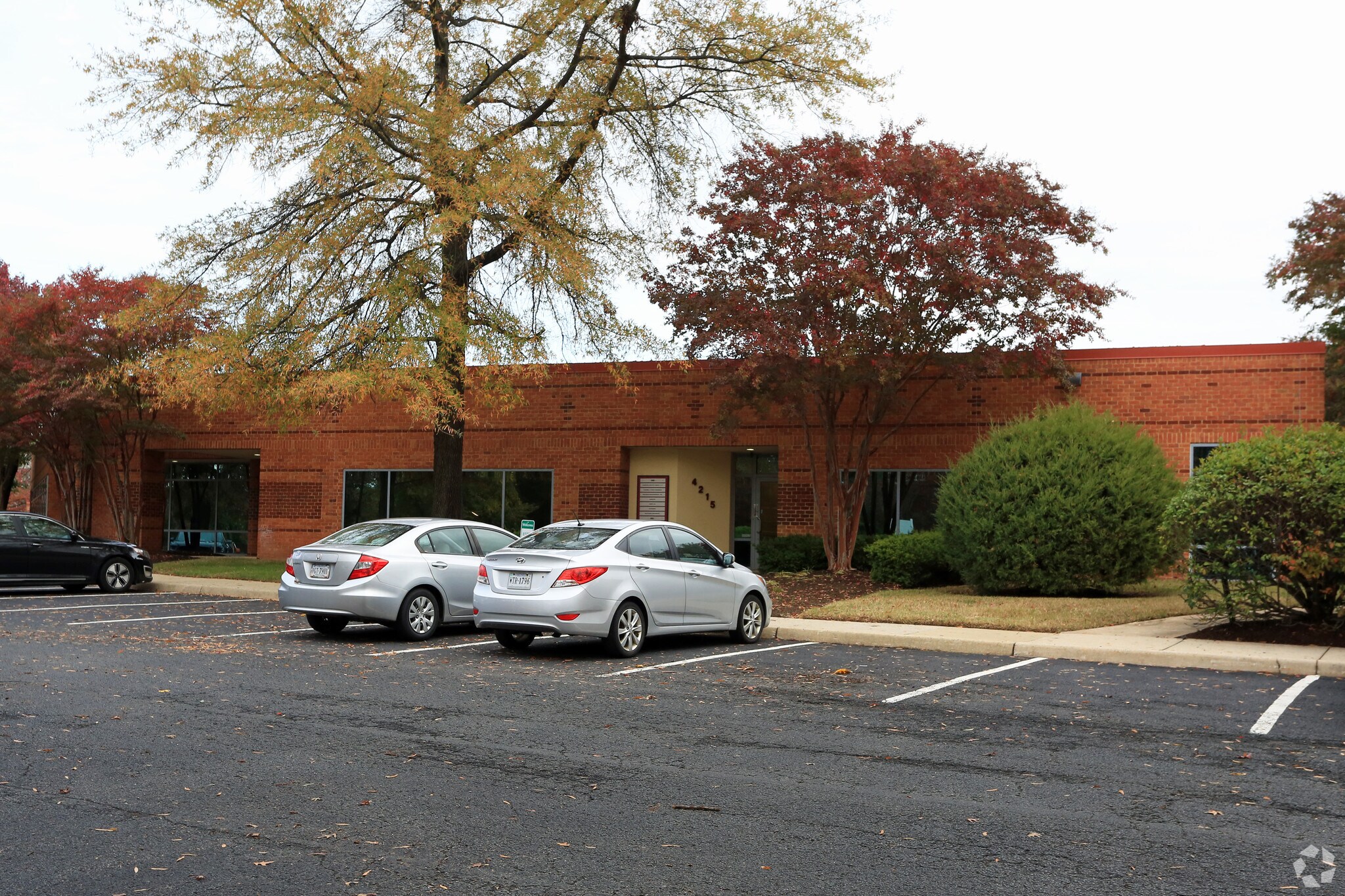 4215 Lafayette Center Dr, Chantilly, VA à louer Photo du bâtiment- Image 1 de 4