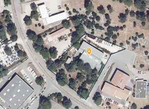 Signes - AERIAL  map view