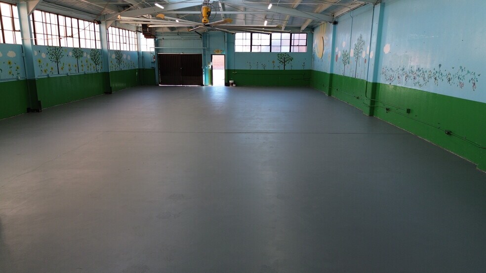 1728 Maple Ave, Los Angeles, CA à vendre - Photo du bâtiment - Image 2 de 18