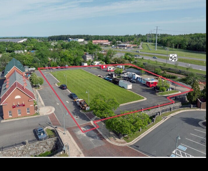 43140 Town Hall Plz, South Riding, VA à vendre - Aérien - Image 1 de 5