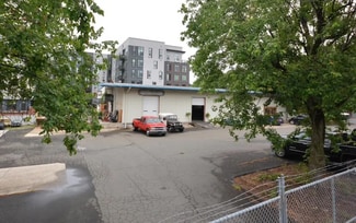 Plus de détails pour 501 Mangum st, Durham, NC - Commerce de détail à vendre