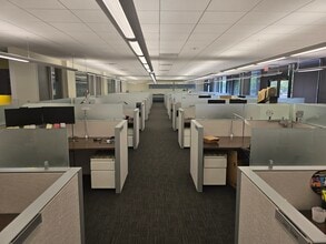 3320 Holcomb Bridge Rd, Peachtree Corners, GA à louer Photo du bâtiment- Image 1 de 17