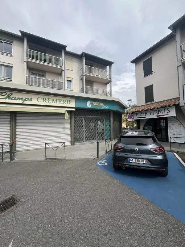 Retail in Toulouse for lease Building Photo- Image 1 of 8