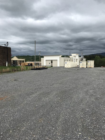 1018 Cosby Hwy, Newport, TN à louer - Autre - Image 3 de 13