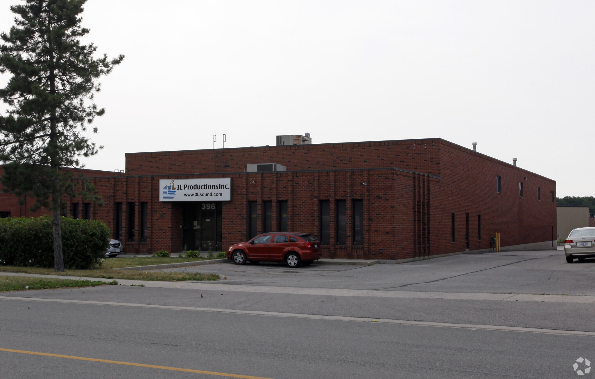 396 Watline Ave, Mississauga, ON for sale Primary Photo- Image 1 of 1