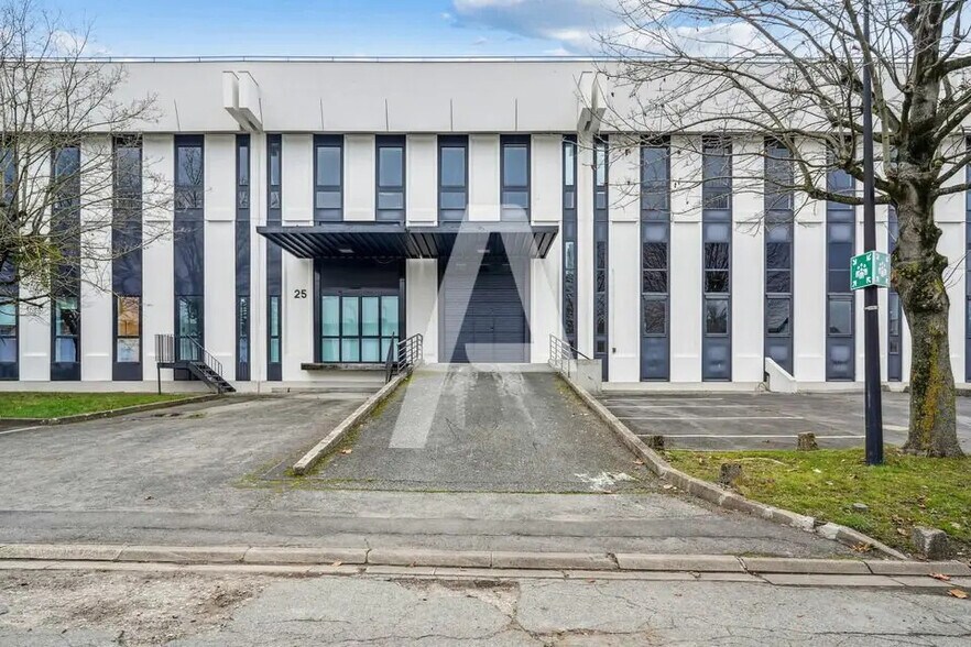 Flex dans Rungis à louer - Photo du bâtiment - Image 3 de 5