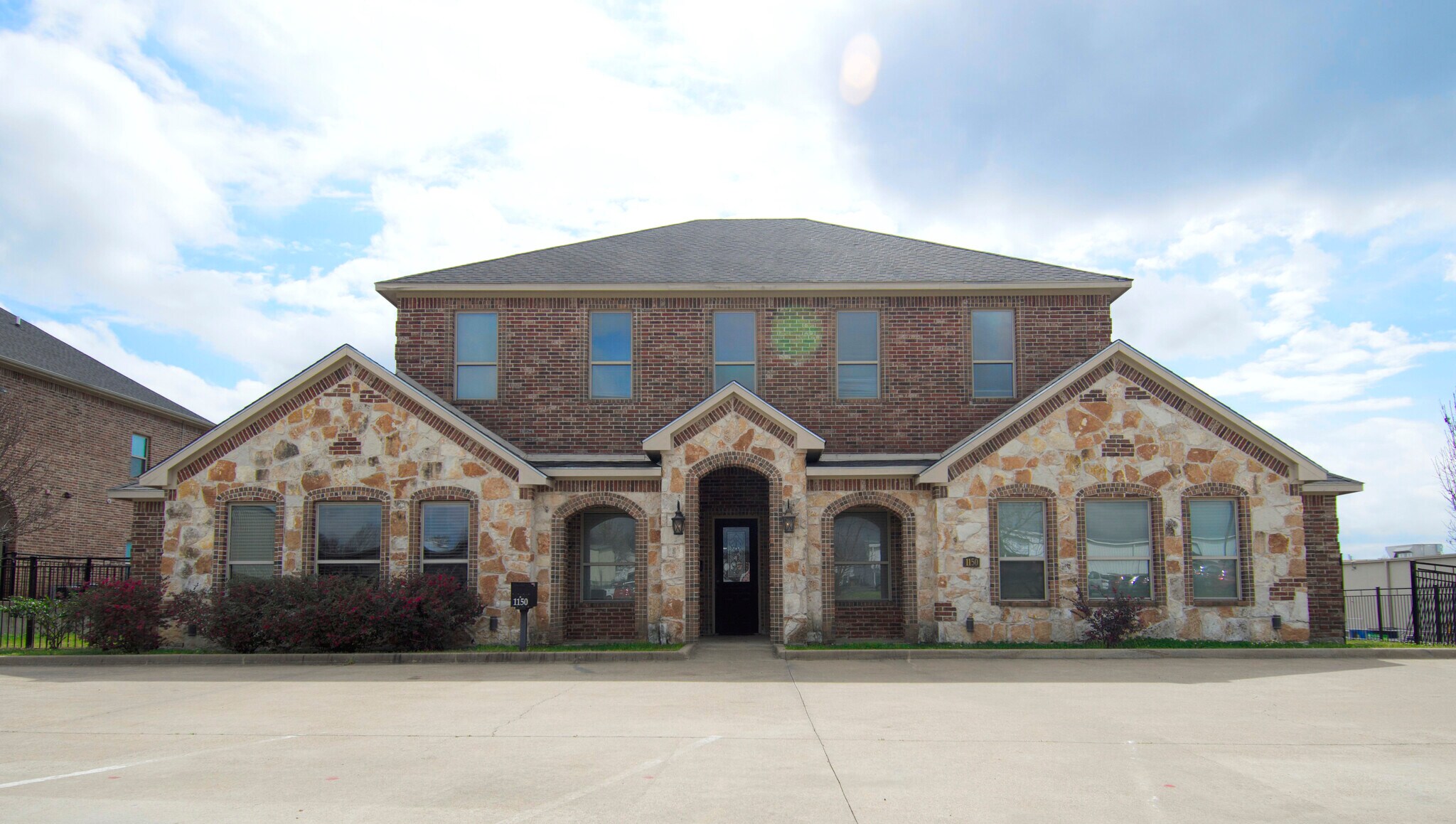 1150 Bromberg St, Mineola, TX à louer Photo principale- Image 1 de 33