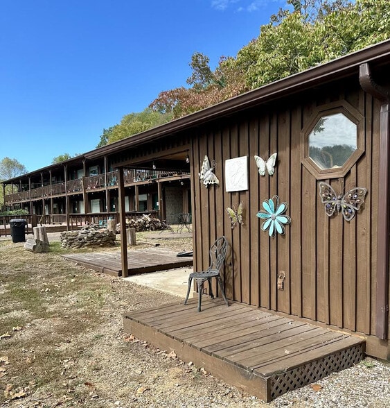 123 Main st, Lewisburg, KY for sale - Building Photo - Image 3 of 10