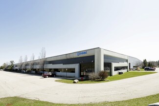 Plus de détails pour 2547 3 Mile Rd NW, Grand Rapids, MI - Industriel à louer