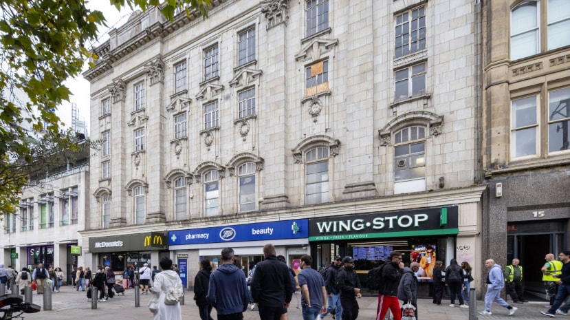 11-13 Piccadilly, Manchester for sale - Primary Photo - Image 1 of 3