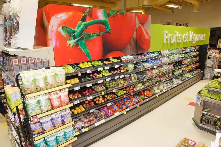 685 Boul De La Montagne, Saint-casimir, QC for sale - Interior Photo - Image 2 of 5