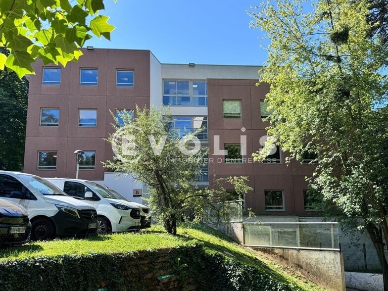 15 Chemin Du Saquin, Écully for lease - Building Photo - Image 2 of 10