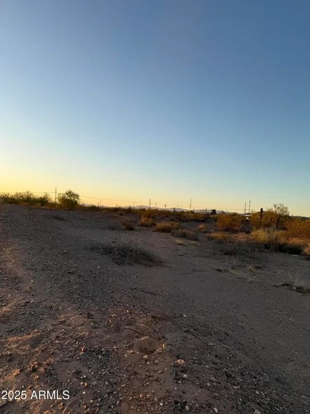 2650X W Gates Rd, Morristown, AZ for sale - Building Photo - Image 2 of 4