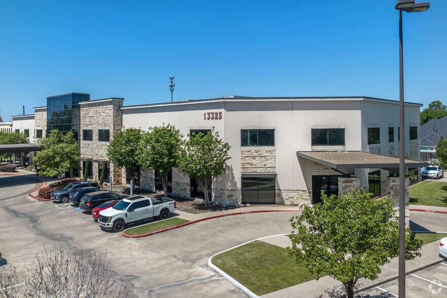 13325 Hargrave, Houston, TX à louer - Photo du bâtiment - Image 2 de 10