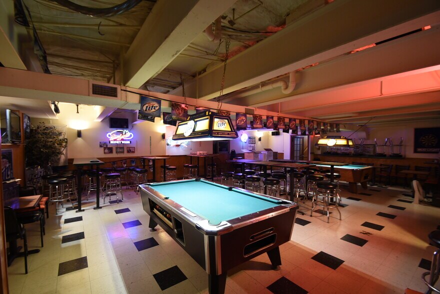 1324 25th Ave S, Fargo, ND à vendre - Photo intérieure - Image 3 de 4