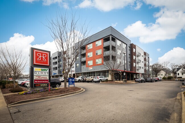 More details for 395 S Highland St, Memphis, TN - Retail for Lease