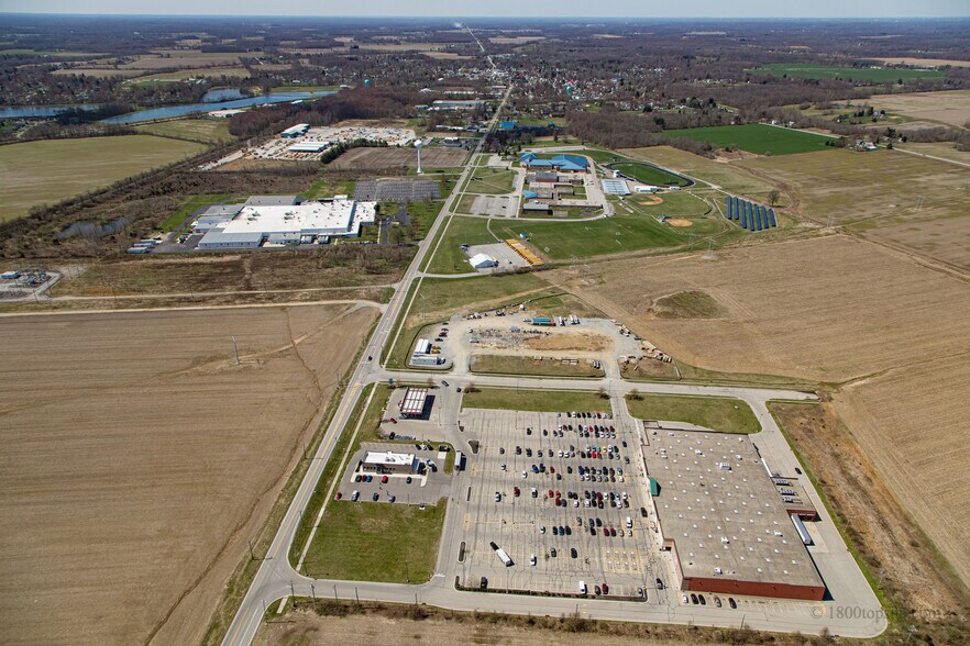 3388 Cherry St, Blanchester, OH à louer - Photo du bâtiment - Image 3 de 3