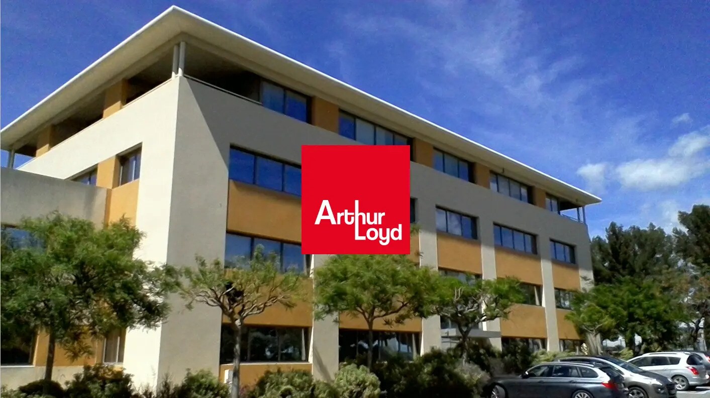 515 Avenue De La Tramontane, La Ciotat for lease Building Photo- Image 1 of 2