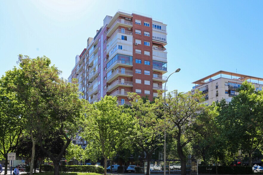 Paseo Castellana, 192, Madrid, Madrid for lease - Building Photo - Image 3 of 3