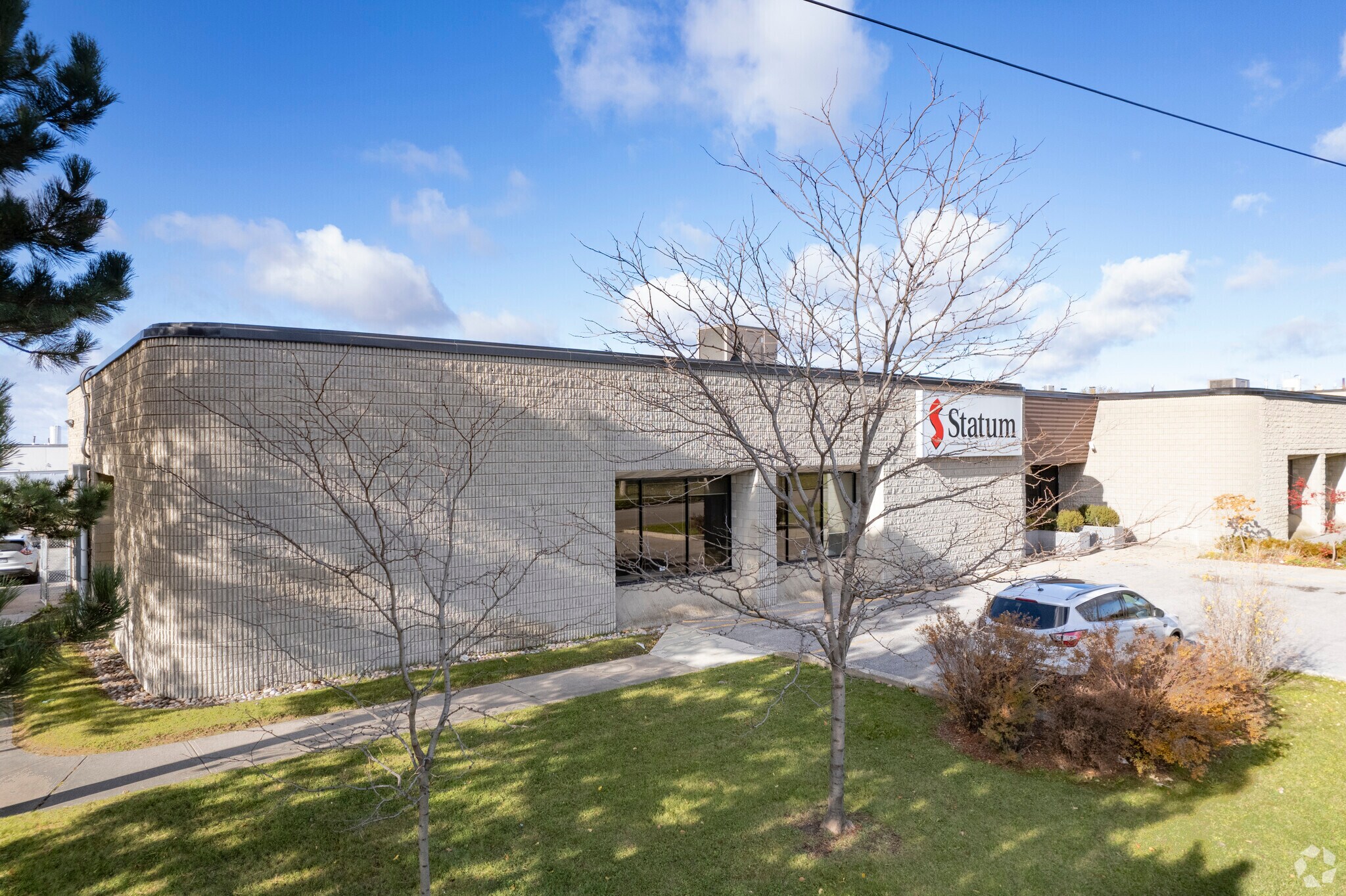 180 Norelco Dr, Toronto, ON for sale Primary Photo- Image 1 of 1