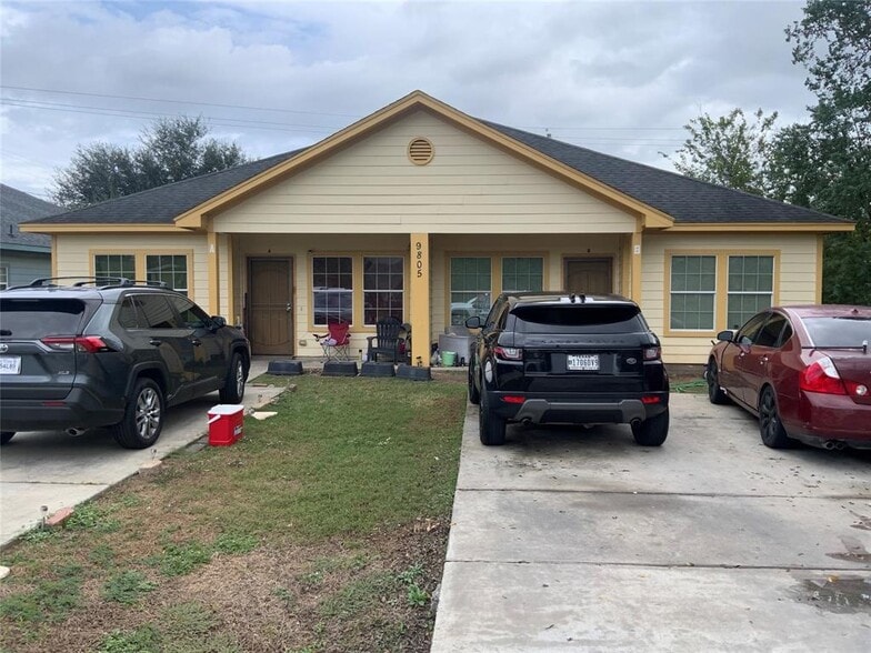 9805 Dulcimer St, Houston, TX for sale - Primary Photo - Image 1 of 5