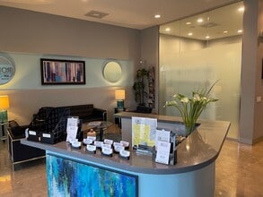 117 NE 5th Ave, Delray Beach, FL à vendre Photo intérieure- Image 2 de 13