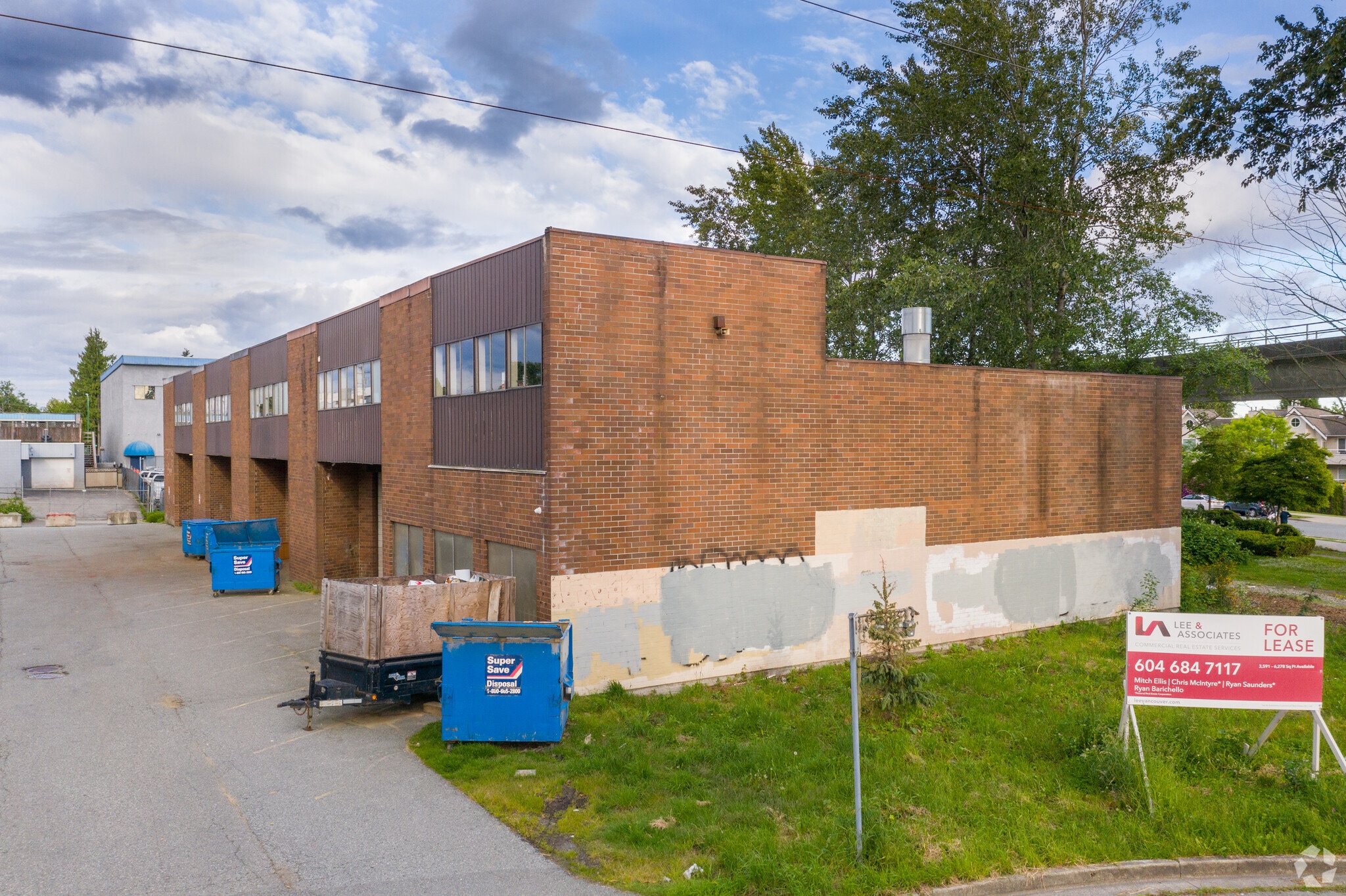 6976-6984 Palm Av, Burnaby, BC for lease Primary Photo- Image 1 of 10