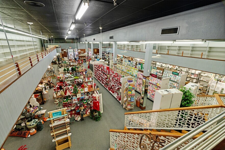 20 North Plz, Paris, TX à vendre - Photo du bâtiment - Image 2 de 26