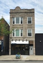 2724 W Division St, Chicago, IL for lease Building Photo- Image 1 of 6
