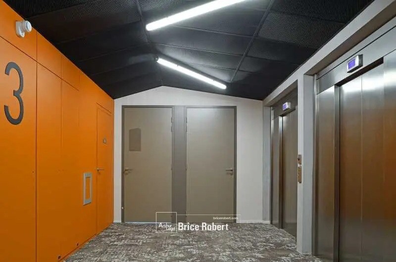 Bureau dans Lyon à louer Photo intérieure- Image 1 de 6