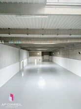 Flex in Coignières for lease Interior Photo- Image 2 of 5