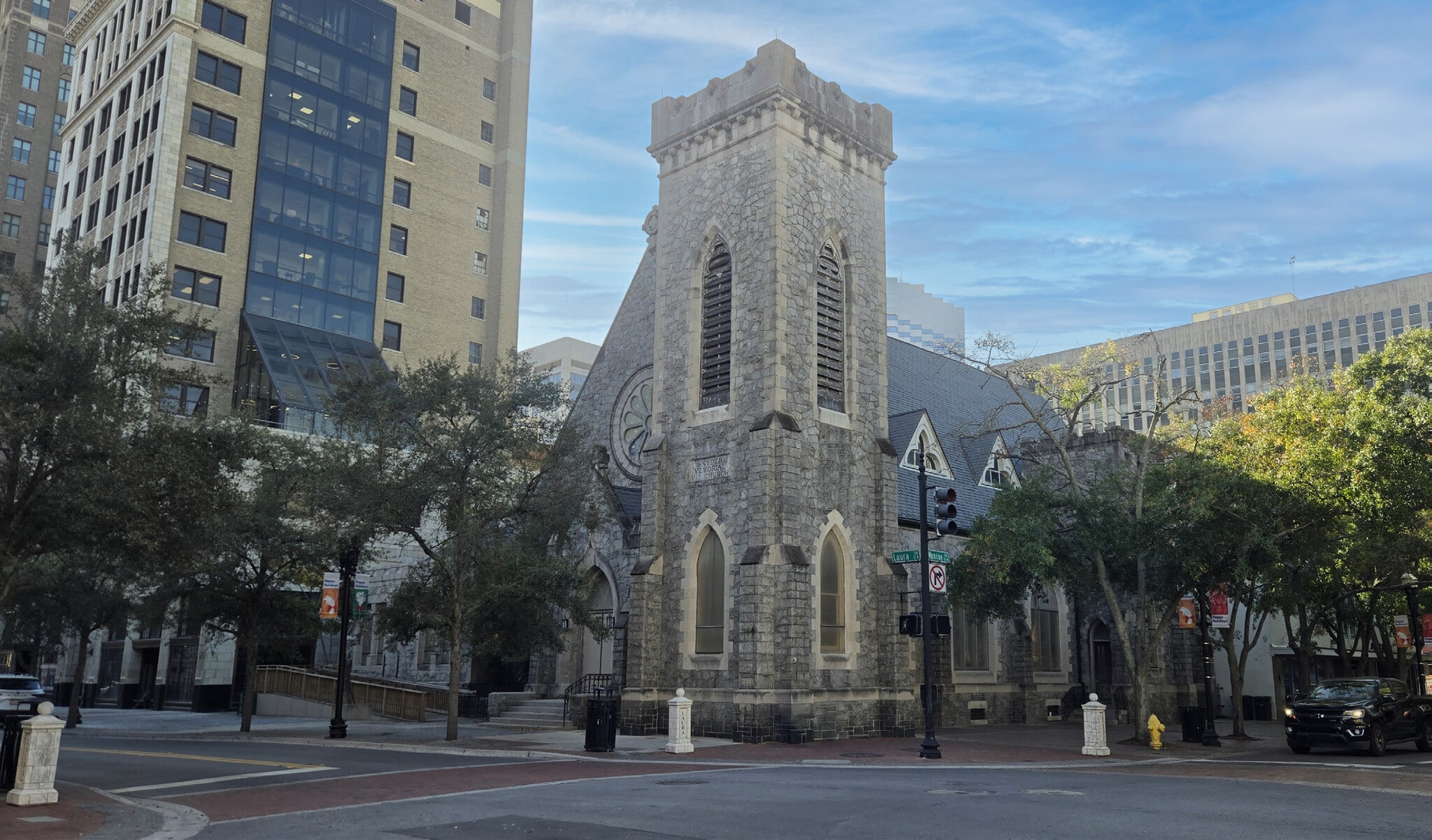 226 N Laura St, Jacksonville, FL for sale Primary Photo- Image 1 of 13