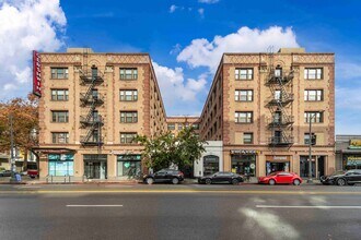 5529-5533 Hollywood Blvd, Los Angeles, CA for lease Interior Photo- Image 1 of 3