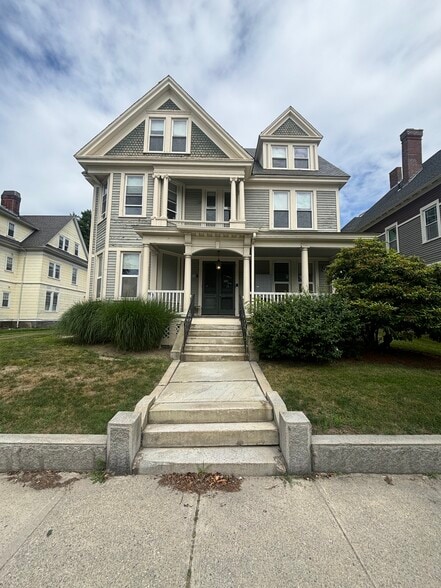 906 Main St, Worcester, MA for sale - Building Photo - Image 2 of 9