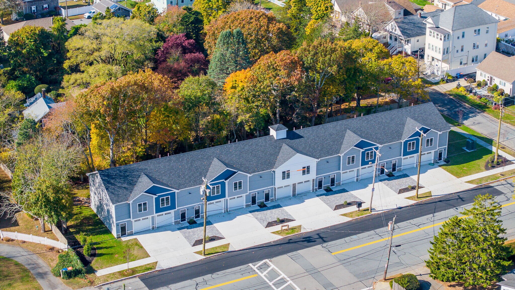 25-51 Brock Ave, New Bedford, MA à vendre Photo principale- Image 1 de 1