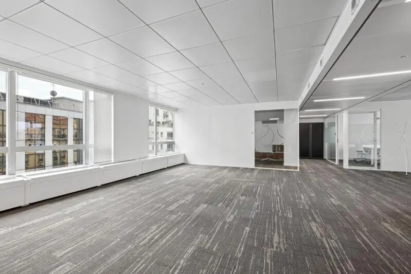 41-45 Boulevard Romain Rolland, Montrouge for lease Interior Photo- Image 1 of 7