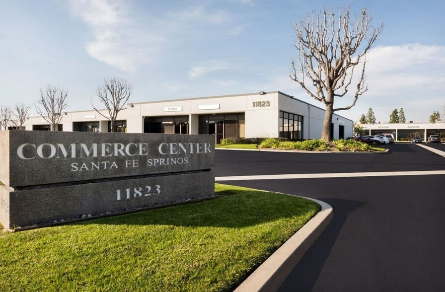 11823 Slauson Ave, Santa Fe Springs, CA for lease - Building Photo - Image 2 of 4