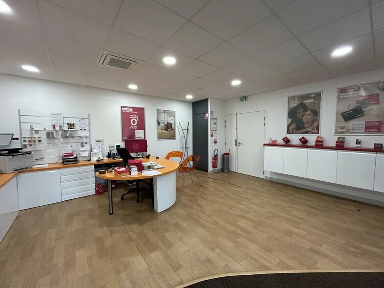 Office in Nancy for lease - Interior Photo - Image 3 of 7