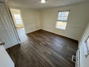 3308 Rozzelles Ferry Rd, Charlotte, NC à louer Photo intérieure- Image 2 de 7