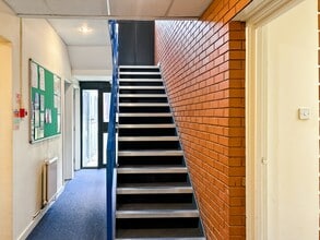 1 Edison Rd, Aylesbury à louer Photo intérieure- Image 1 de 13