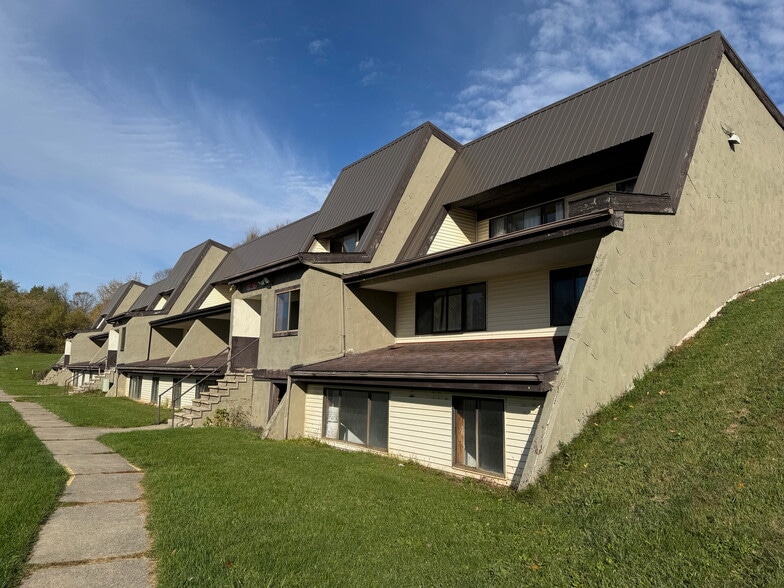 55 E Main St, Morrisville, NY for sale - Building Photo - Image 2 of 14