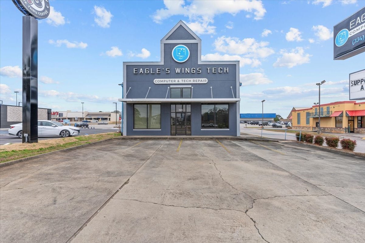 705 Boll Weevil Cir, Enterprise, AL for lease Primary Photo- Image 1 of 2